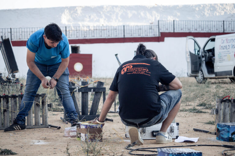 empresa de instalaciones pirotécnicas